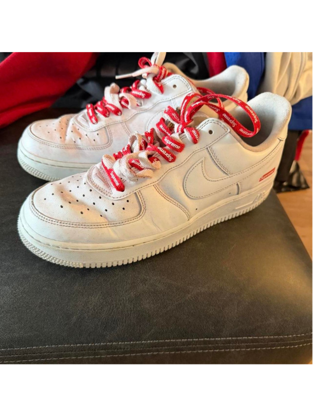 Supreme Mens white Airforce 1s 9